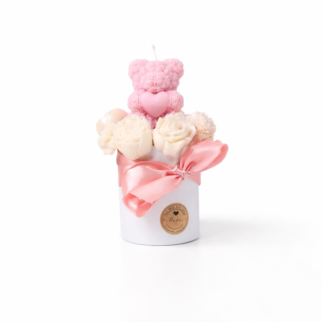 Ourson de Cire & Fleurs Sculptées rose