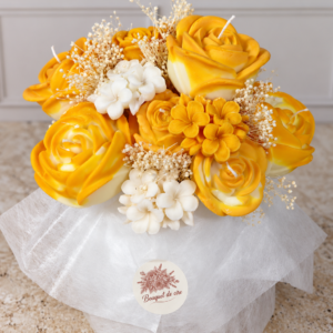 Bouquet de cire jaune et blanc – Roses décoratives artisanales